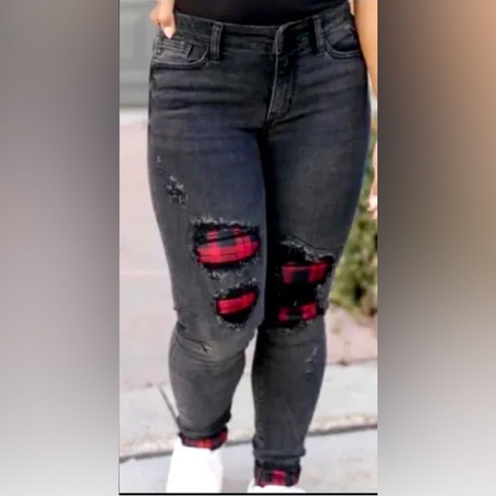 Judy blue skinny fit washed‎ black distressed buffalo check plaid jeans 20W